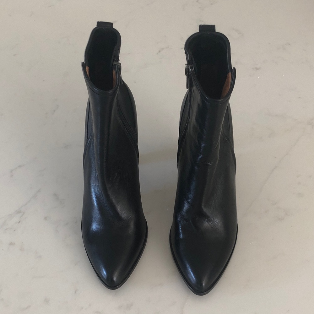 Frye Black Leather Pointed Toe Ankle Booties